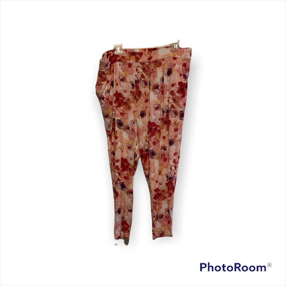 Roamans Large Pants Flowers